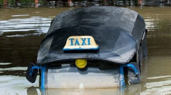taxi in a flood in Asia