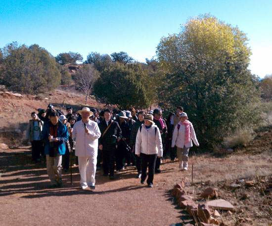 Ilchi Lee giving talk in Healing Garden at Sedona Mago Retreat