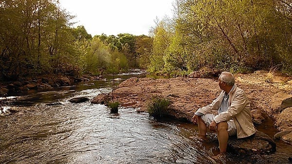 Ilchi Lee at Oak Creek in Sedona, Arizona