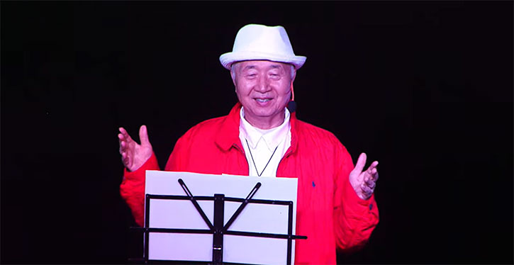 Ilchi Lee speaking at Global Collective Meditation